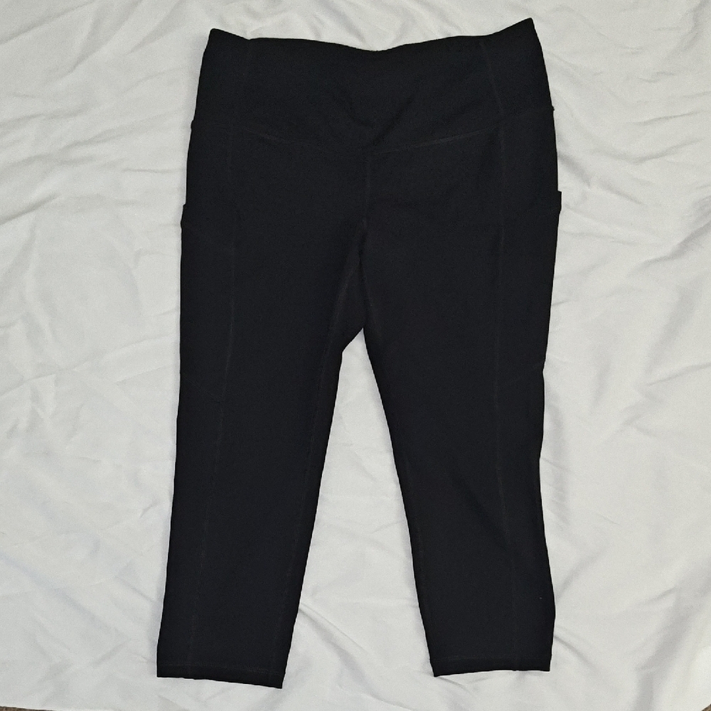 Torrid Active - Black Women's Capri Leggings - Size 00